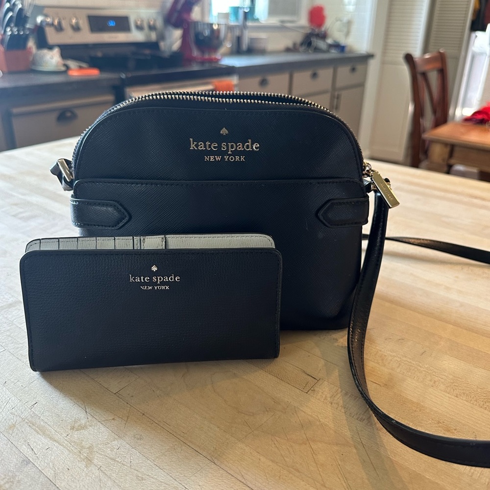 Kate spade wallet and purse great condition